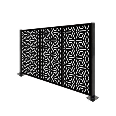 Diamond 1.9m x 1.3m Privacy Fence