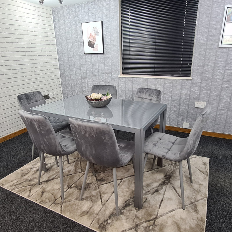 Asturias 6 - Person Dining Set