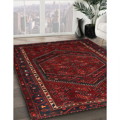Tapis oriental multicolore tissé à la machine Oriental
