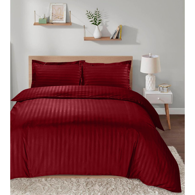 Microfiber/Polyester Striped Duvet Cover Set with Fitted Sheet Pillowcases , Burgundy, Super KIng Duvet Cover