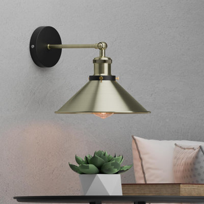 Armed Sconce