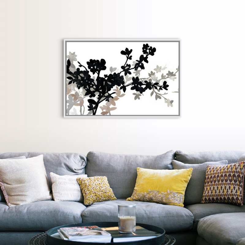 Reproduction d’art sur toile « Apple Bloom I », H 34 po x l 50 po x P 1,75 po, Toile encadrée flottée blanche