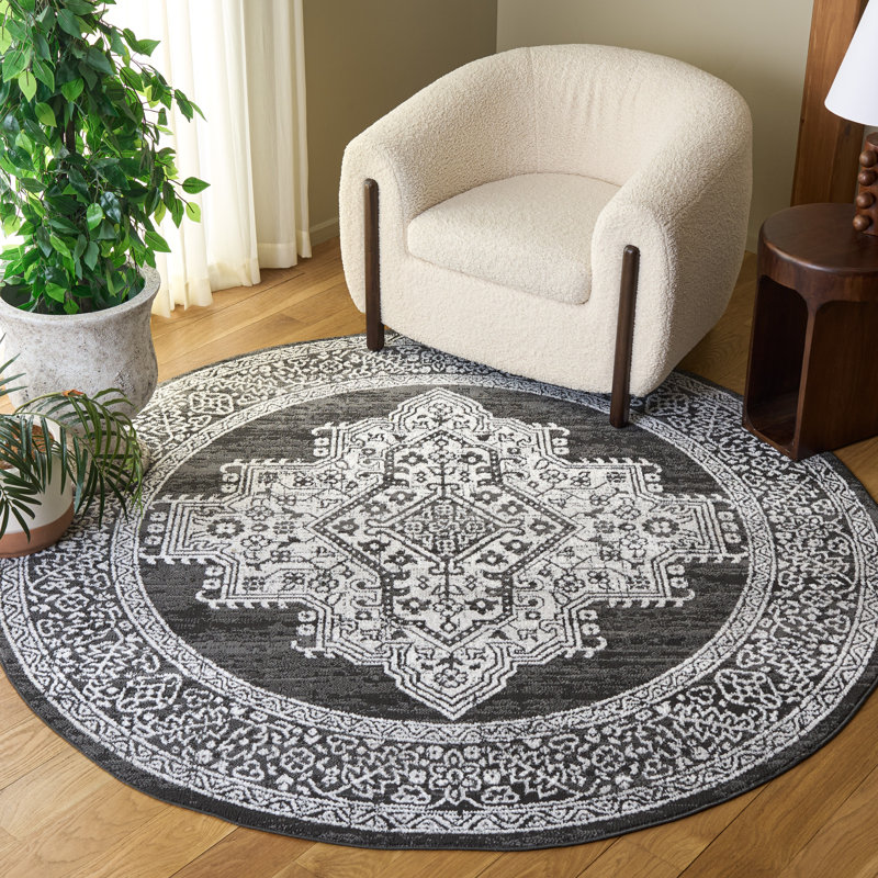 Chamber 218 Performance Oriental Rug, 6'-7" X 6'-7" Round