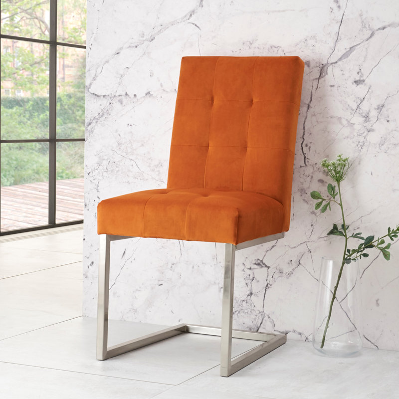 Tywonne Dining Set