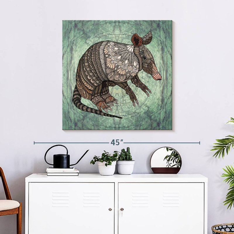 Brampt Armadillo, 30" H x 30" W