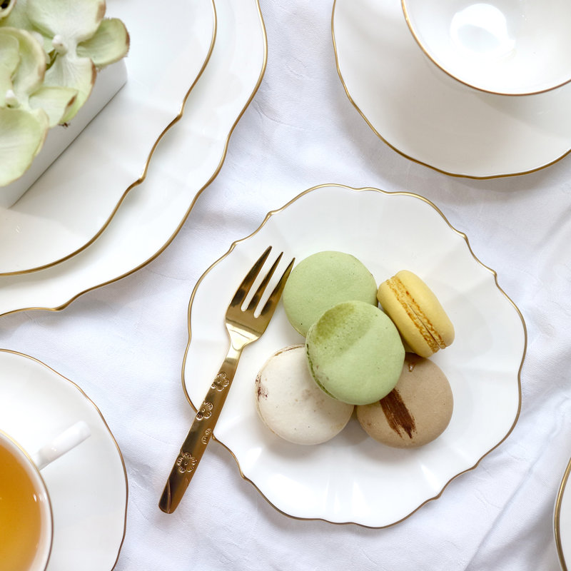 Amelie Bone China, Brushed Gold