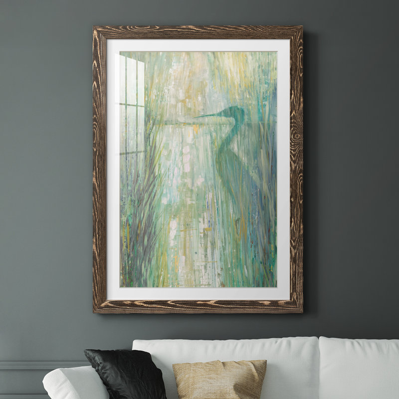 Morning Egret II - peinture encadrée, H 31 po x l 44 po x P 1 po, Encadré de bois de noyer