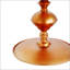 Petite table de bout ronde dorée avec accents en métal rétro, parfaite pour ajouter de l'élégance et de la fonctionnalité à n'importe quelle pièce