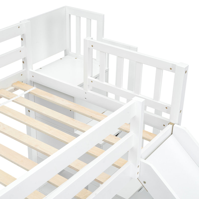 Lit simple superposé au dessus d'un lit double avec glissade, escalier de rangement, lit superposé en bois de pin massif avec garde-corps