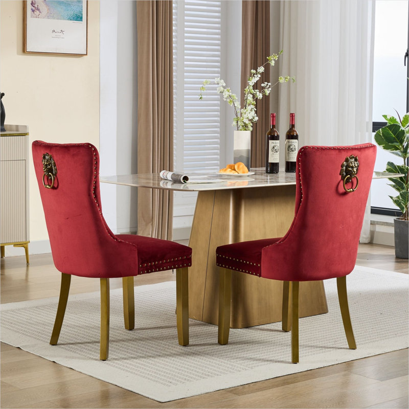 Ensemble de 2 chaises d'appoint de style Mid-Century moderne en velours rouge avec structure en bois massif et garniture cloutée