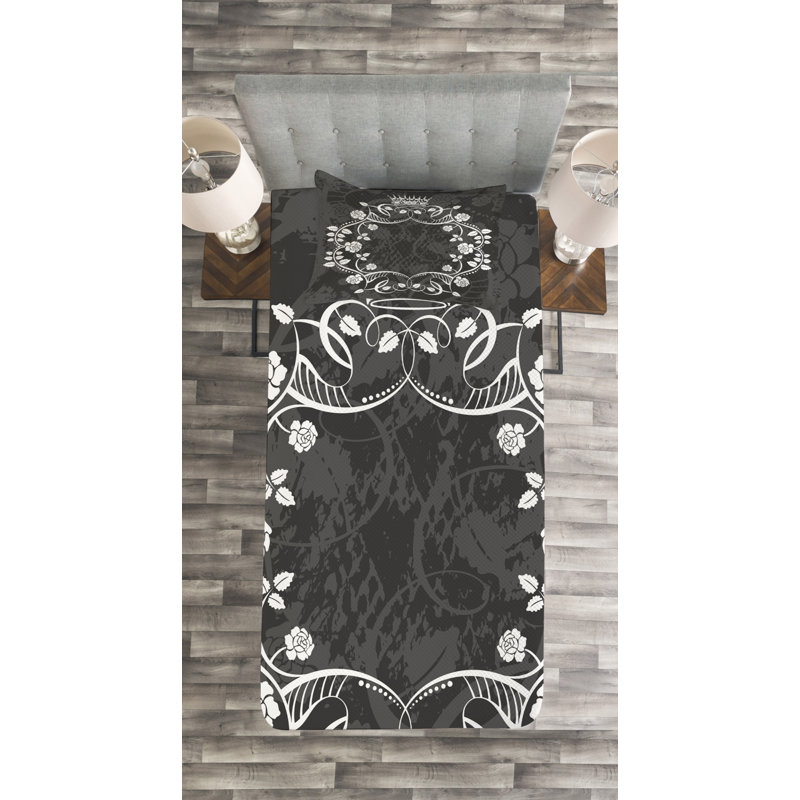 Addiena White/Grey Microfibre Bedspread Set, 170 x 220 cm Bedspread - 1 Sham