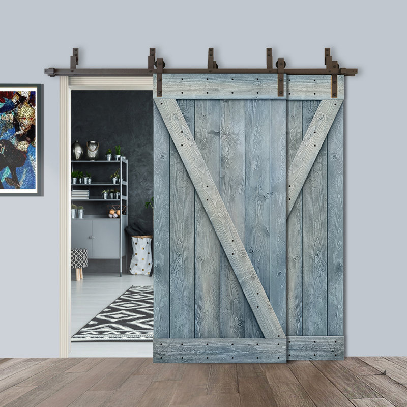 Porte de grange à panneaux et en bois avec quincaillerie d'installation, 52 po x 84 po, Bleu denim