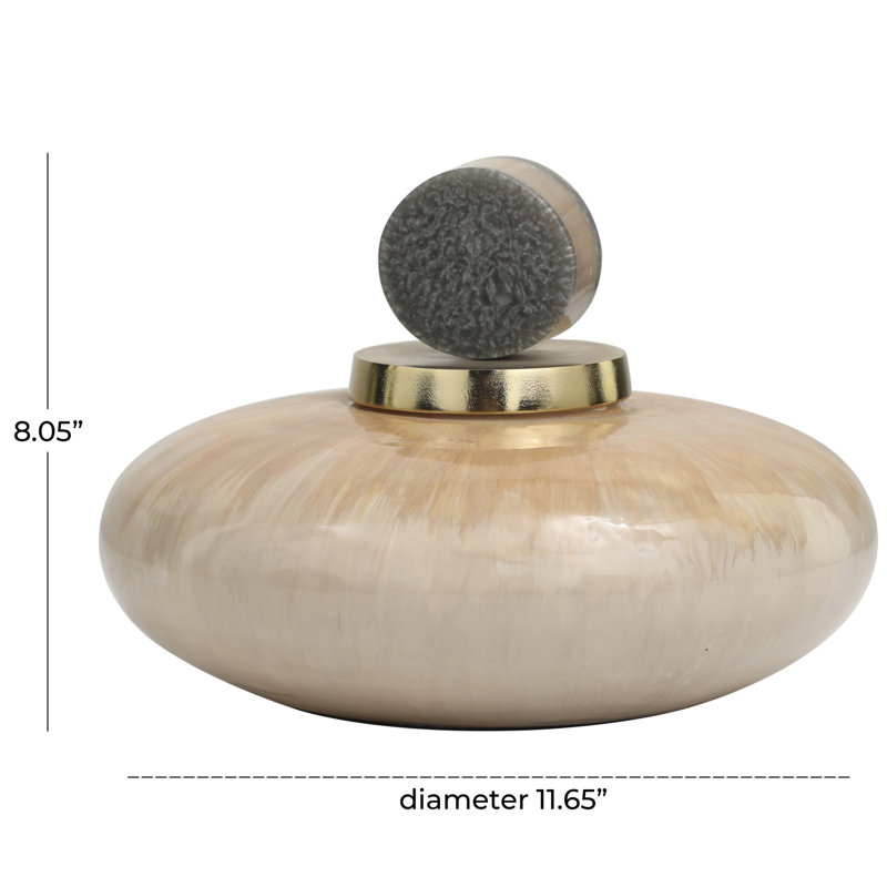 1 pte Pot de cuisine, H 8,05 po x l 11,65 po x P 11,7 po