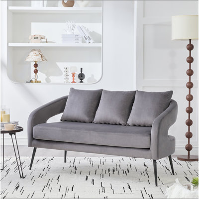 Causeuse de 53,7 po en velours moderne à dossier ouvert avec 3 coussins, petit canapé confortable à 2 places pour les petits espaces avec des pieds en métal, salon chambre bureau dortoir
