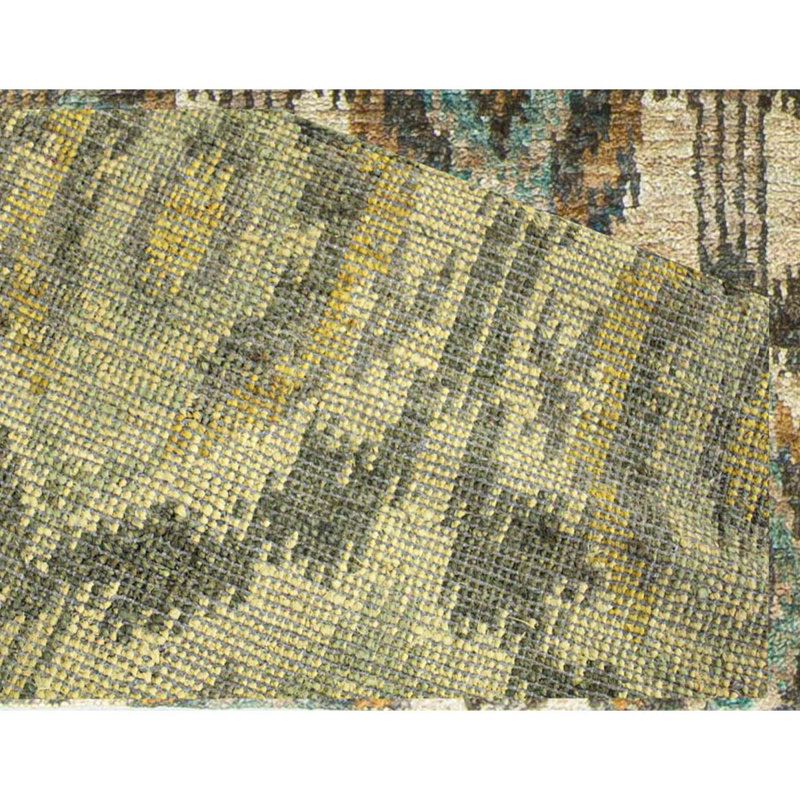 Area Rug in Ivory