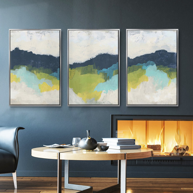 «Mountains In The Mist I», ensemble de 3 toiles encadrées, H 36 po x l 72 po, Argent