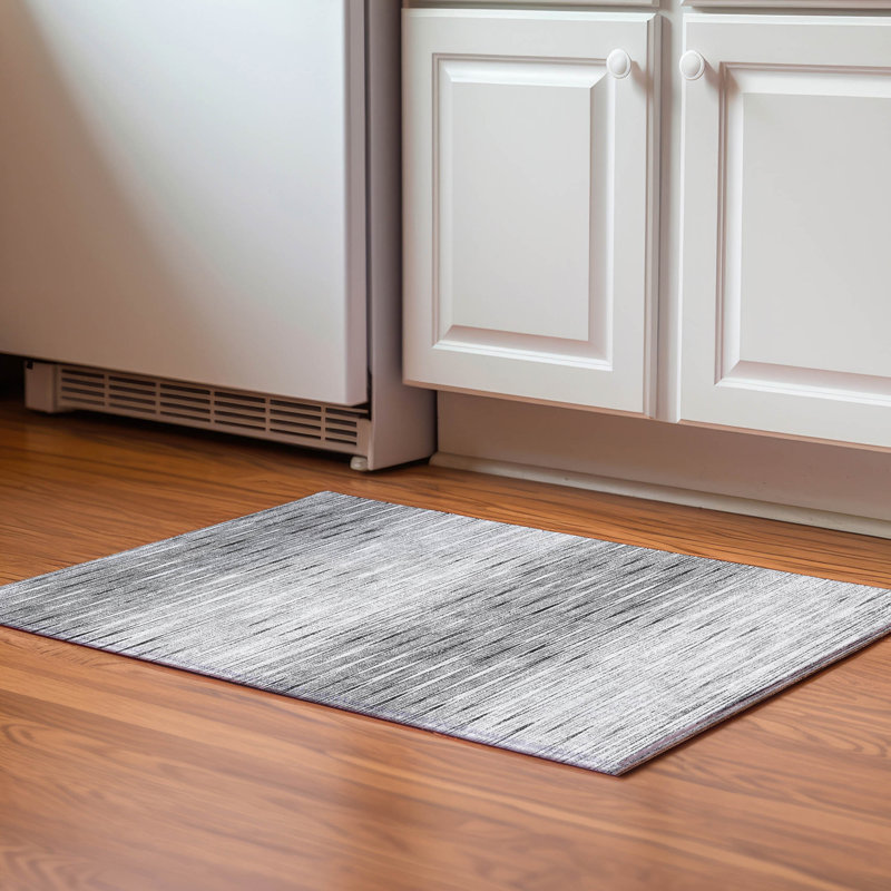 Premium Machine Washable Prisco Gray Rug, Rectangle 1'8" x 2'6"