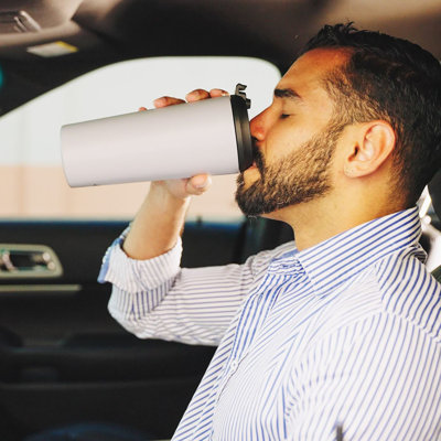 JoyJolt Vacuum Insulated 20oz Tumbler with Flip Lid and Straw