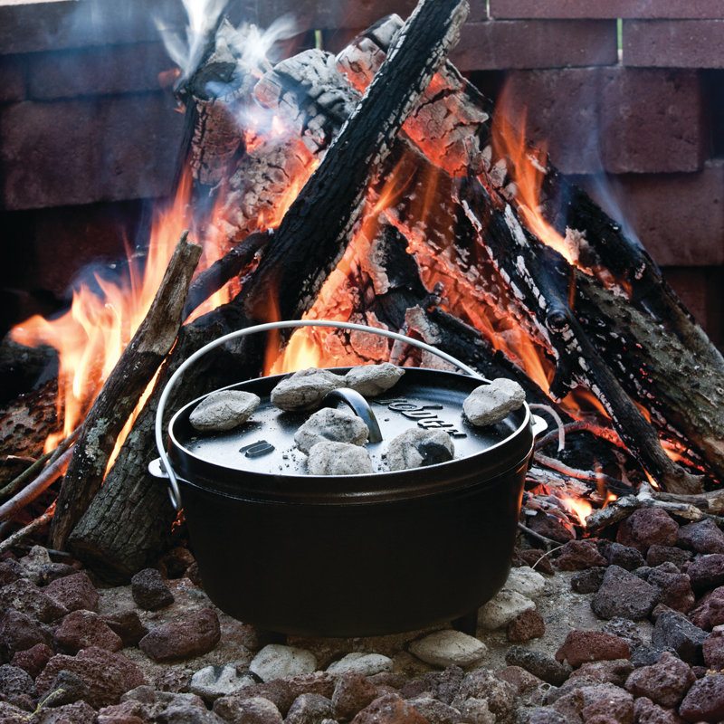 Black Cast Iron 6 Quart Camp Dutch Oven with Lid