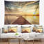 Le pilier en mer de polyester sous un magnifique tapisserie cloudscape avec accessoires suspendus inclus-28490576