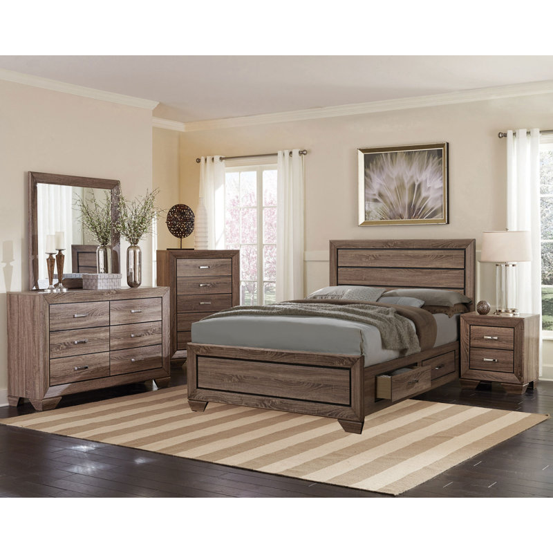 Ensemble de chambre à coucher, Très grand californien, Brun, Quatre pièces : lit, table de chevet, commode et