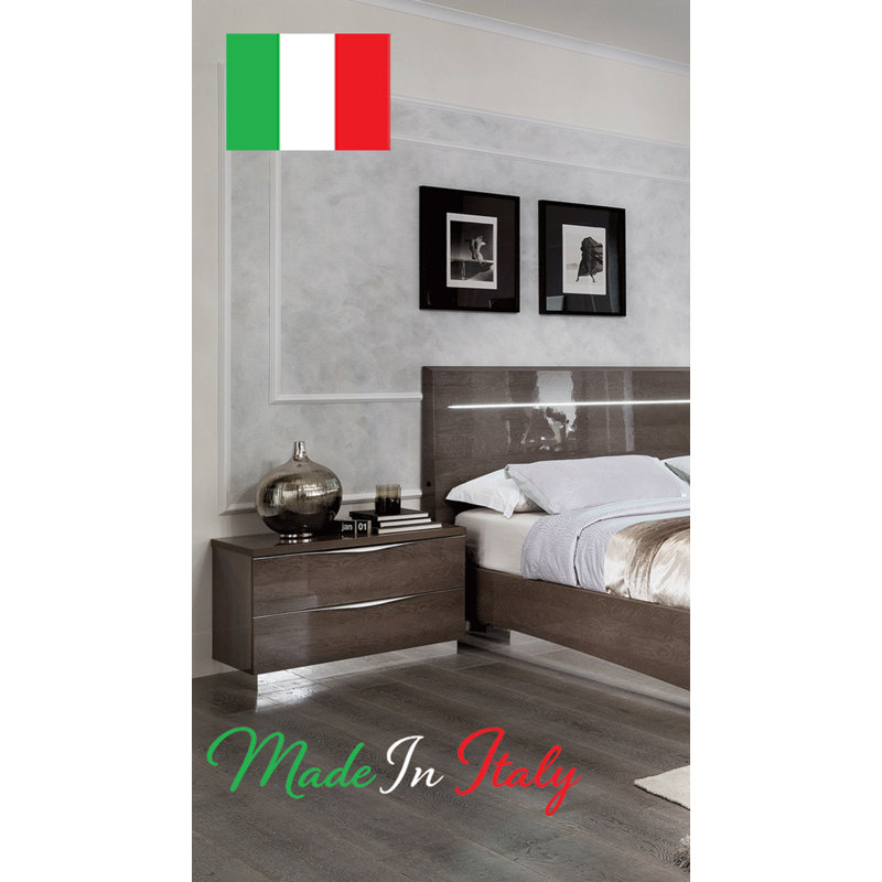 Silver Birch Bedroom Set, 2 Pcs: Bed, Nightstand, King