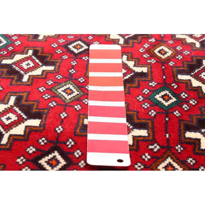 Tapis rouge Teimani 3 pi 4 po x 5 pi 2 po