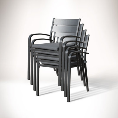 Fauteuil de patio empilable avec coussin Fiskeville