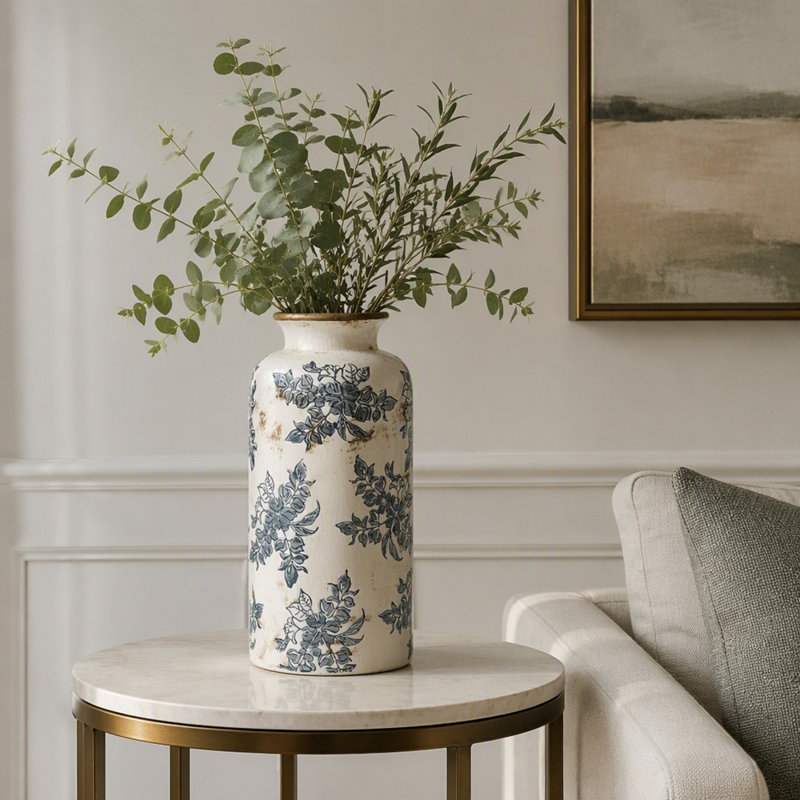Vase à fleurs avec motif floral