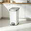 Poubelle à pédale blanche 2,5 gallons Minimalist-129401674