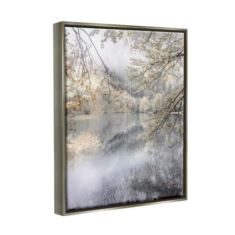 Art mural sur toile flottant, "Foggy Pond" par Irene Weisz, H 21 po x l 17 po x P 1,7 po, Cadre flottant gris lustré