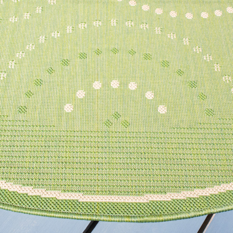 Herefordshire Performance Geometric Indoor/Outdoor Area Rug, Round 5'3"