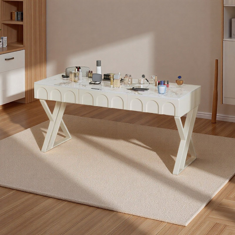 Bureau distinctement sophistiqué, H 29,52 po x l 55,11 po x P 21,65 po