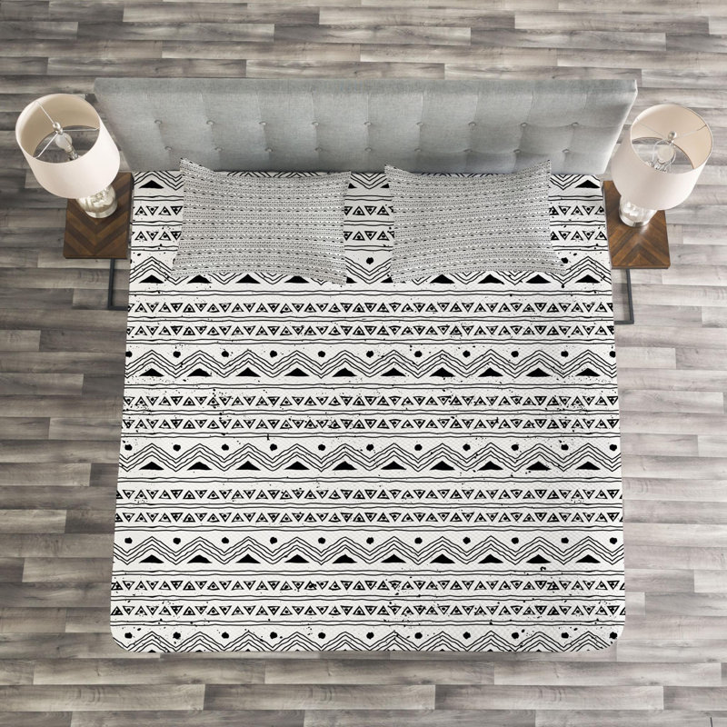 King White and Black Microfiber Quilted Bedspread Set