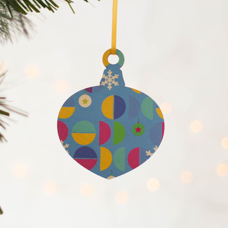 10cm Wood Holiday Shaped Ornament