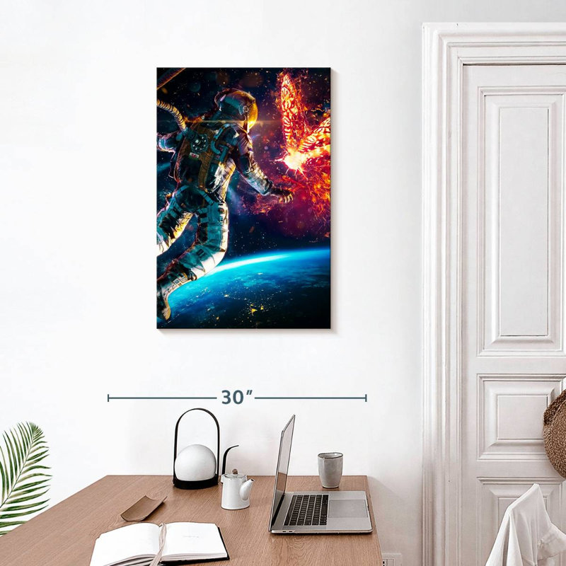 Kelan Astronaut Walk Fantasy, 30" H x 20" W