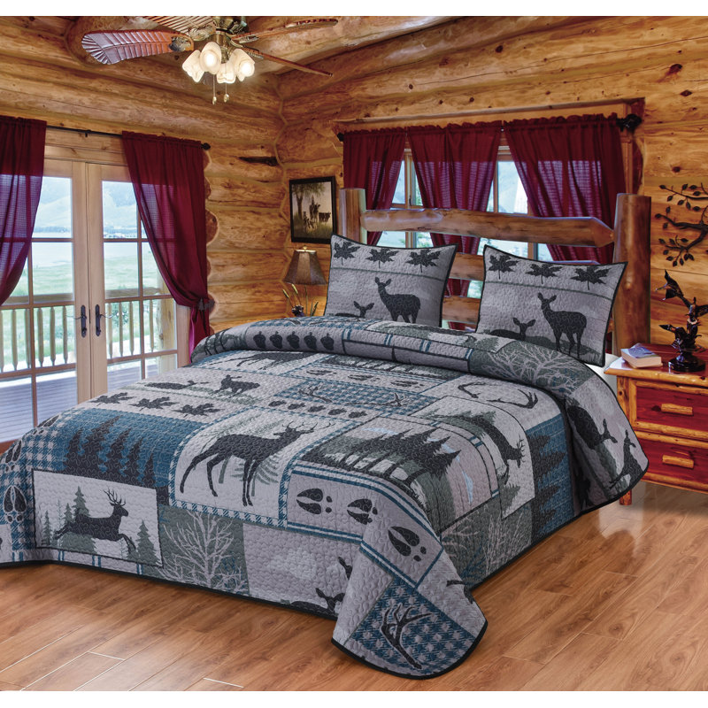 Deer Run Patchwork Stag Buck Antler Woodland Forest Nature Themed Decorative Quilt Bedding Set