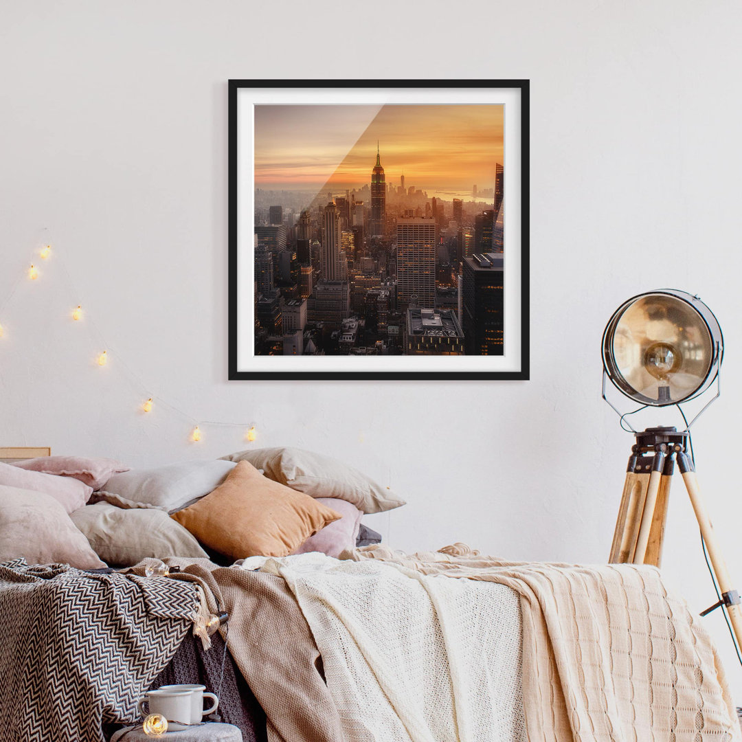 Gerahmtes Poster Manhattan Skyline Evening Mood