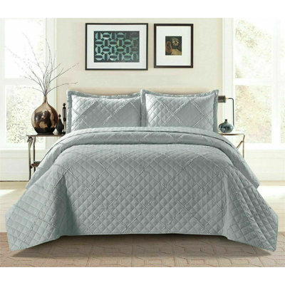 Rametta Throw Blanket