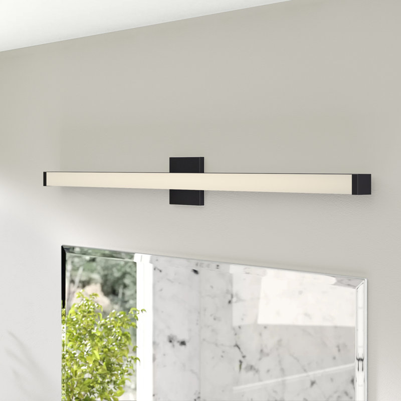 Barre d'éclairage de salle de bain noire à 1 lumière DEL Sydni, 4.75" H x 48" W x 2.25" D, 32