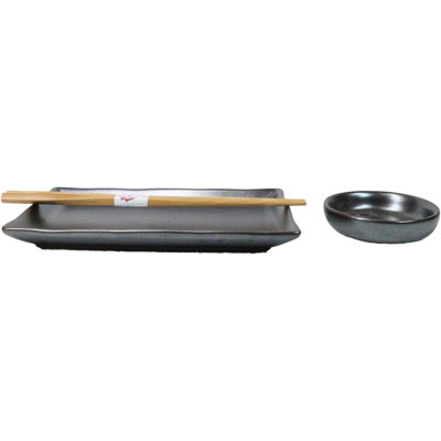 Tetsu Kesho Porcelain Sushi Plates Sauce Dishes Chopsticks Dinnerware Set For 2
