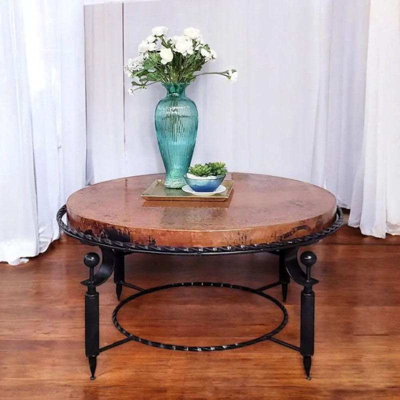 Table basse ronde en cuivre 38 po - Plateau en cuivre martelé à la main et base en fer - Centre de table rustique