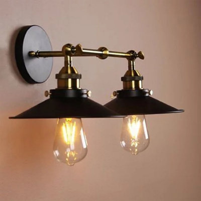Paredes Armed Sconce