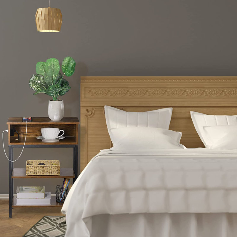 Noell 21.26'' W Nightstand