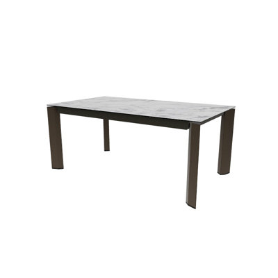 Delta Extendable Tables