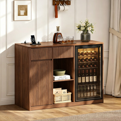 Armoire pour casse-croûte avec espace réfrigérateur, organisateur de collation avec rangement et tablette de présentation de bonbons, armoire à café de 51 po avec support à vin et porte-verre, armoires à boissons alcoolisées avec tiroir et rangement, bar personnel