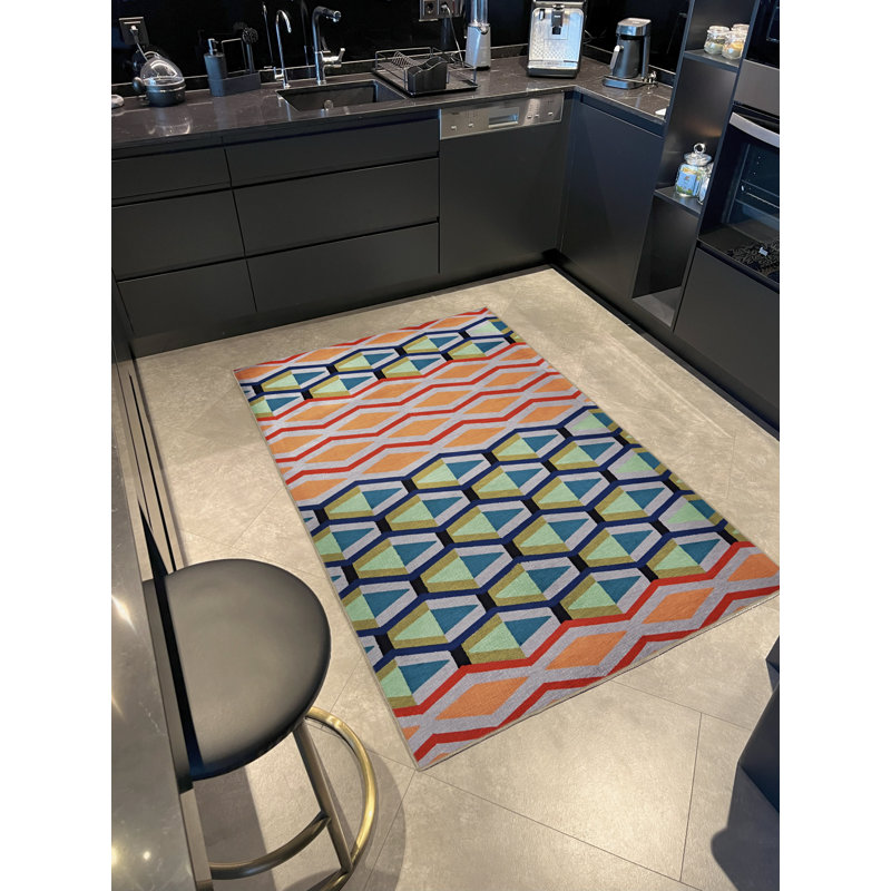Tapis décoratif multicolore à motif géométrique, Rectangle 4 pi 7 po x 6 pi 6 po