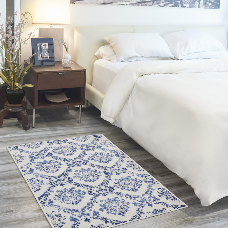 Tapis ivoire / bleu en polypropylène tissé à la machine Goda, Rectangle 3 pi x 5 pi