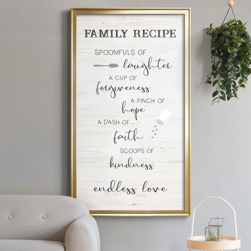 Family Kitchen Recipe - Art textuel sur toile encadré, H 14,5 po x l 26,5 po x P 1,5 po, Doré