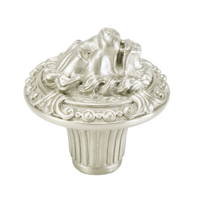 LION IN WINTER KNOB; ANTIQUE NICKEL